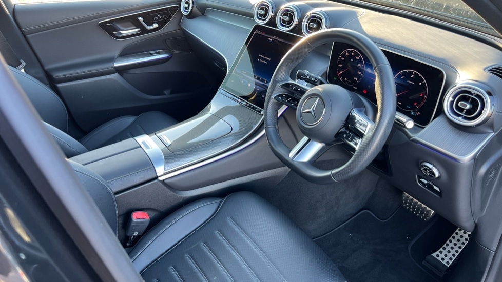 Used Mercedes-Benz GLC 2024 for sale - 76873589: Photo 3