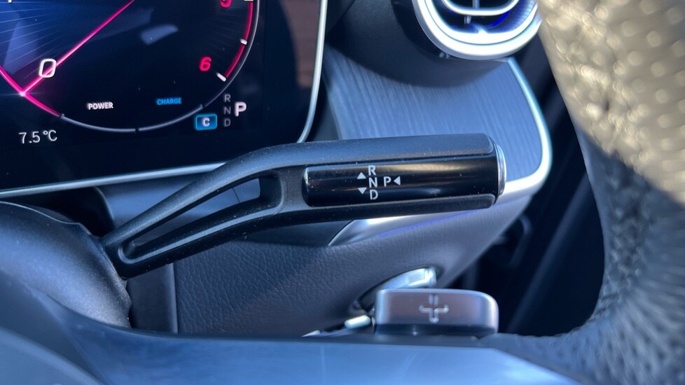 Used Mercedes-Benz GLC 2024 for sale - 76873589: Photo 31