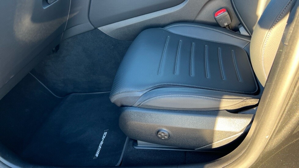 Used Mercedes-Benz GLC 2024 for sale - 76873589: Photo 39