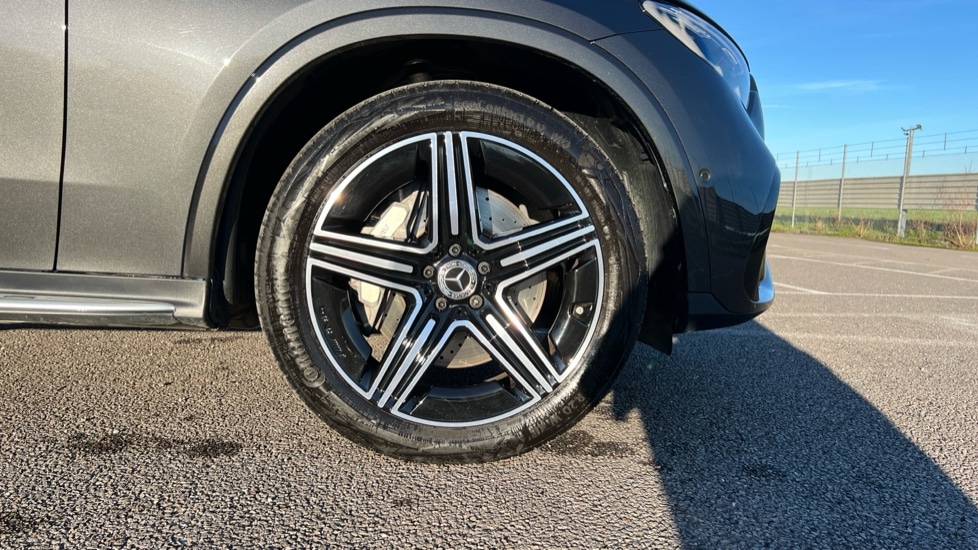 Used Mercedes-Benz GLC 2024 for sale - 76873589: Photo 5