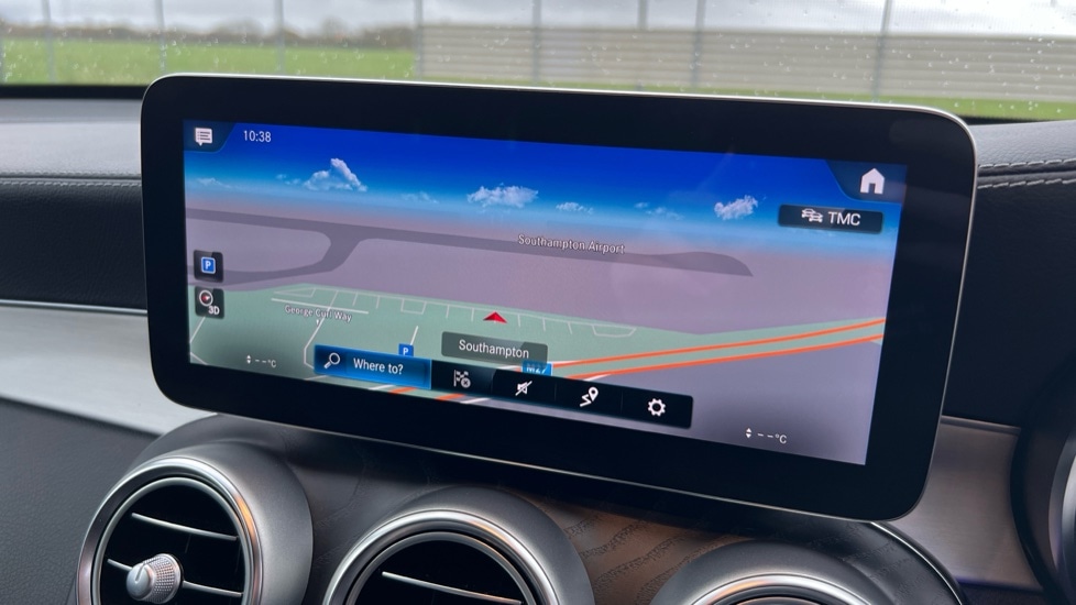 Used Mercedes-Benz GLC 2022 for sale - 76966801: Photo 33