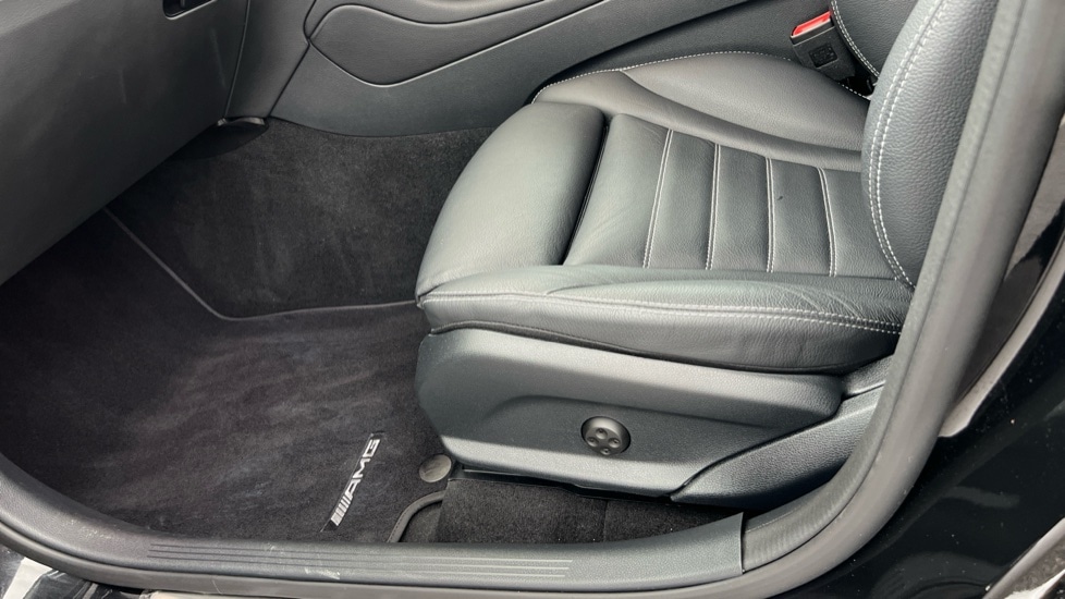 Used Mercedes-Benz GLC 2022 for sale - 76966801: Photo 39