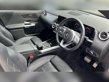 Used Mercedes-Benz GLA 2021 for sale - 75648640: Photo