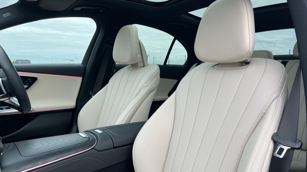 Used Mercedes-Benz E Class 2024 for sale - 76869797: Photo 14