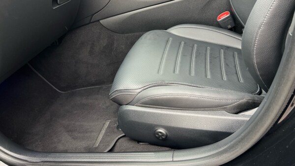 Used Mercedes-Benz C-Class 2024 for sale - 75580029: Photo 39