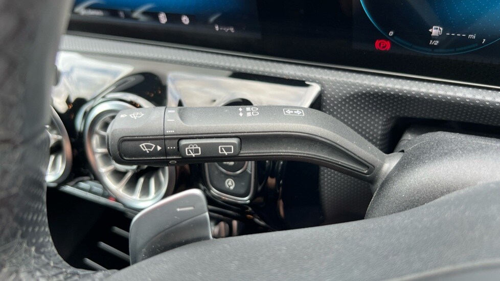 Used Mercedes-Benz A-Class 2021 for sale - 75886898: Photo 32