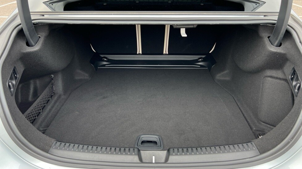 Used Mercedes-Benz E Class 2024 for sale - 76635742: Photo 17