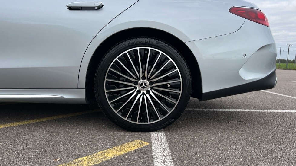 Used Mercedes-Benz E Class 2024 for sale - 76635742: Photo 26