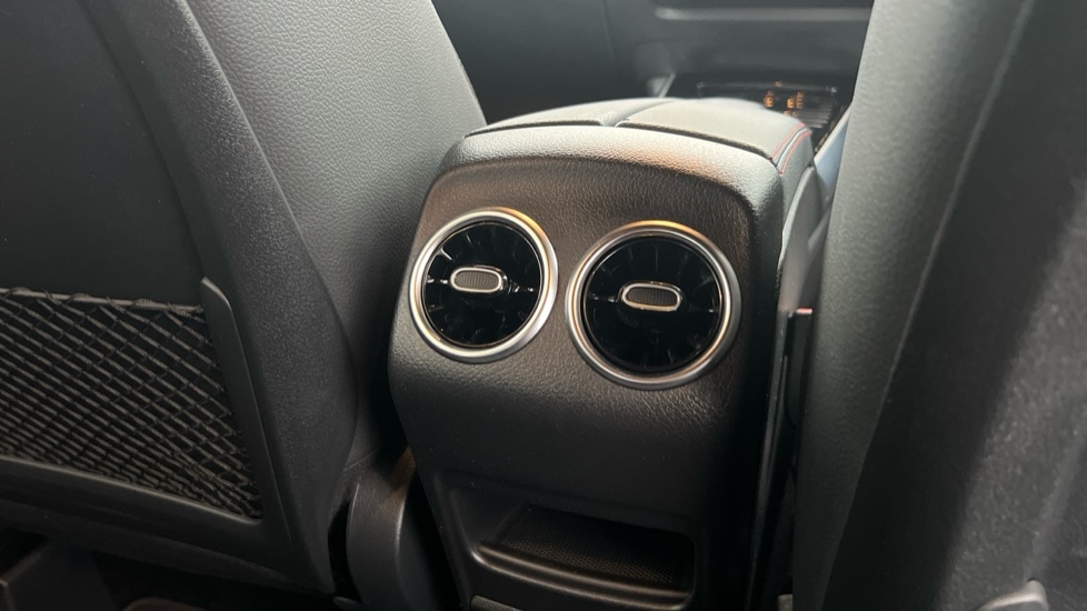 Used Mercedes-Benz GLA 2022 for sale - 76874865: Photo 36