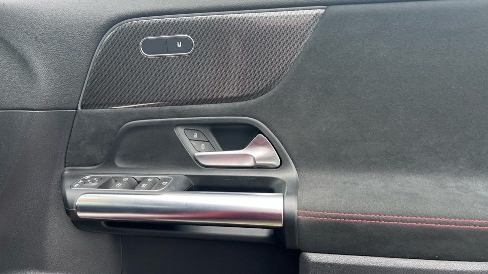 Used Mercedes-Benz GLA 2022 for sale - 76874865: Photo 37