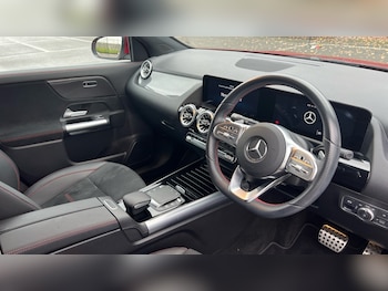 Used Mercedes-Benz GLA 2022 for sale - 76874865: Photo