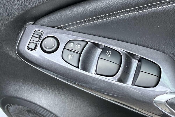 Used Nissan Juke 2023 for sale - 75577397: Photo 34
