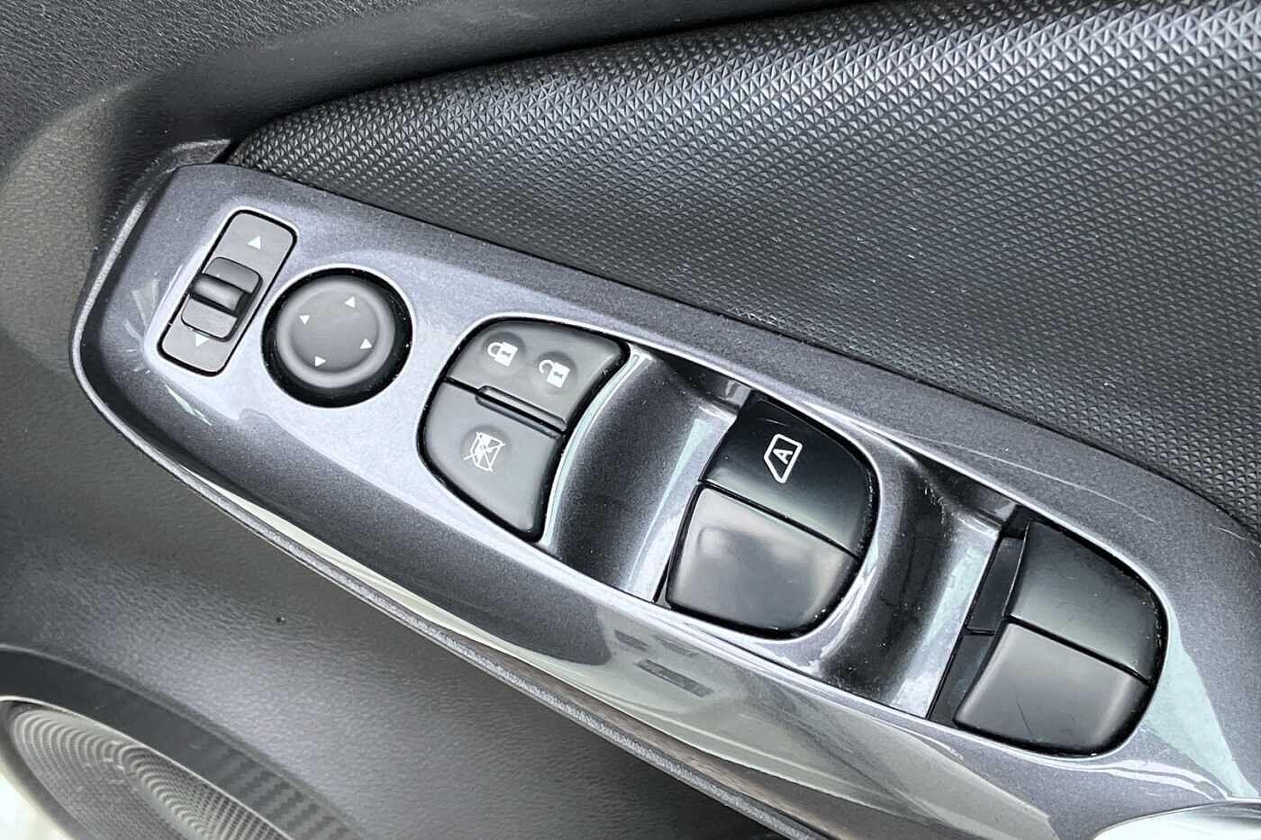 Used Nissan Juke 2020 for sale - 76060951: Photo 34