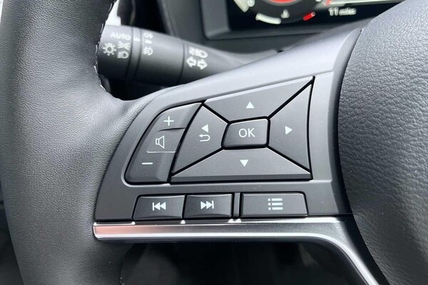 Used Nissan Juke 2025 for sale - 75634890: Photo 53