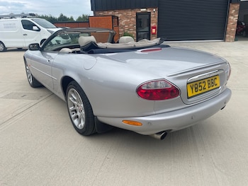 Used Jaguar XKR 2001 for sale - 75626659: Photo