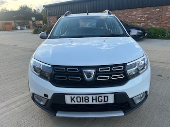 Used Dacia Sandero Stepway 2018 for sale - 75835560: Photo