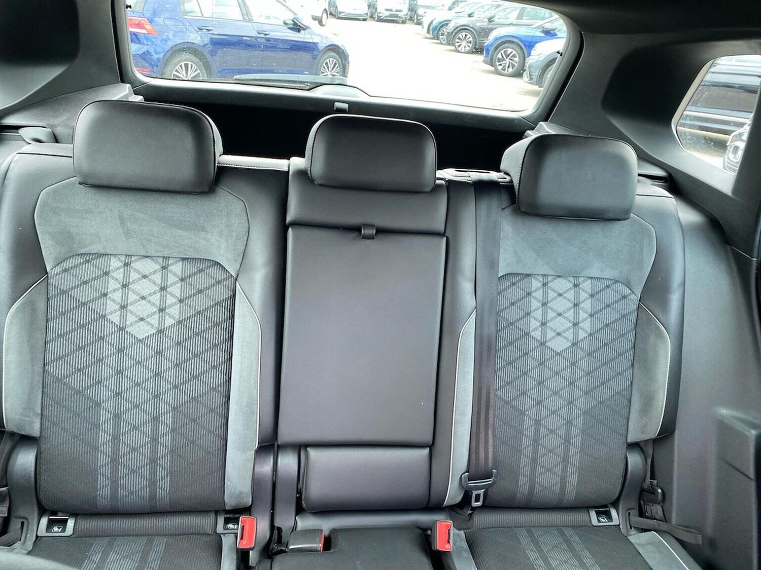 Used Volkswagen Tiguan 2021 for sale - 76449604: Photo 16