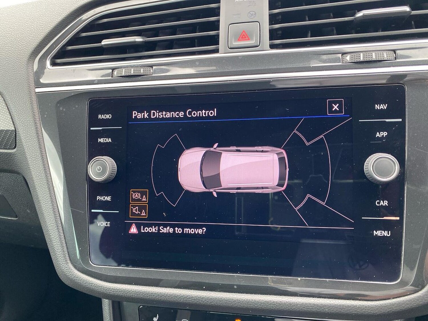 Used Volkswagen Tiguan 2021 for sale - 76449604: Photo 24