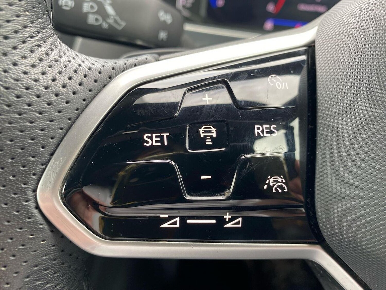 Used Volkswagen Tiguan 2021 for sale - 76449604: Photo 26