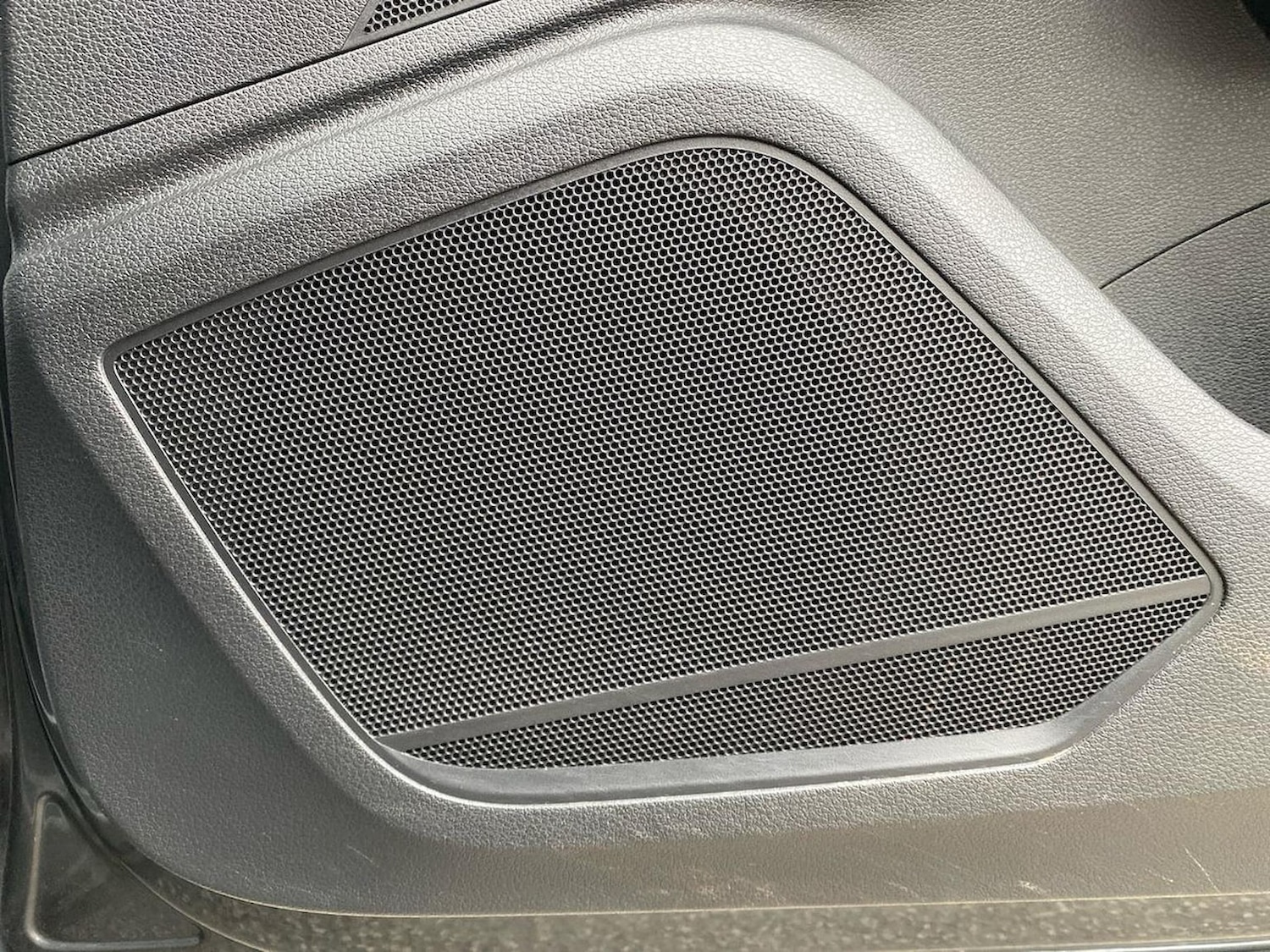 Used Audi Q2 2018 for sale - 77916171: Photo 29