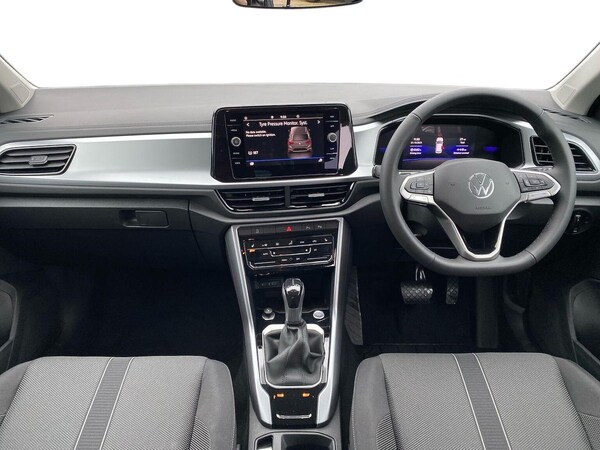 Used Volkswagen T-Roc 2025 for sale - 76127147: Photo 8
