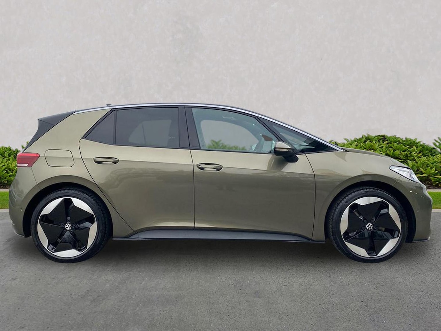 Used Volkswagen ID.3 2025 for sale - 77650294: Photo 3