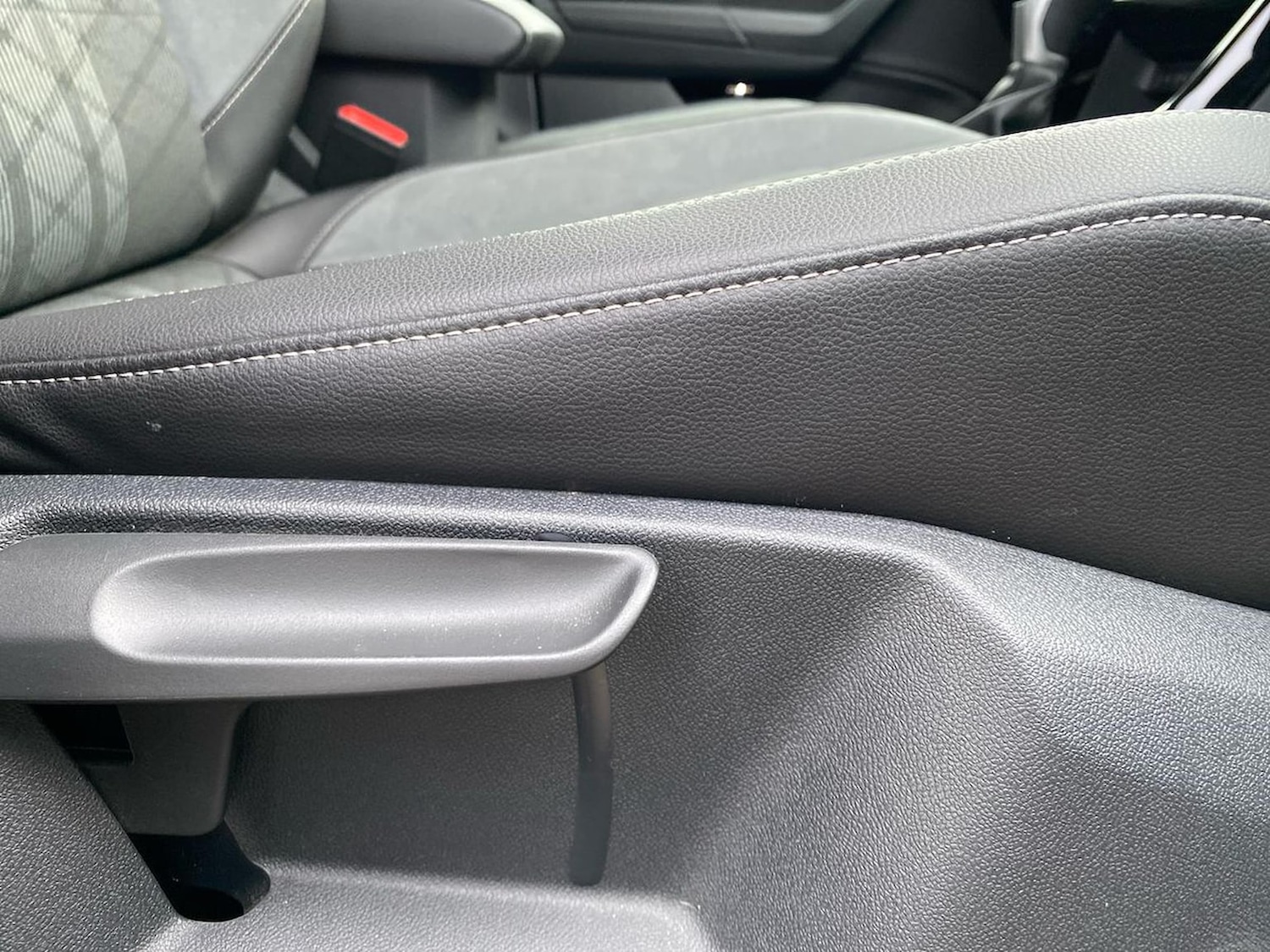 Used Volkswagen T-Roc 2022 for sale - 77488135: Photo 30