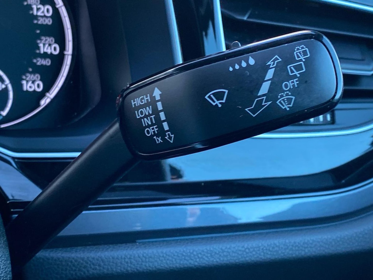 Used Volkswagen Polo 2020 for sale - 76777345: Photo 27