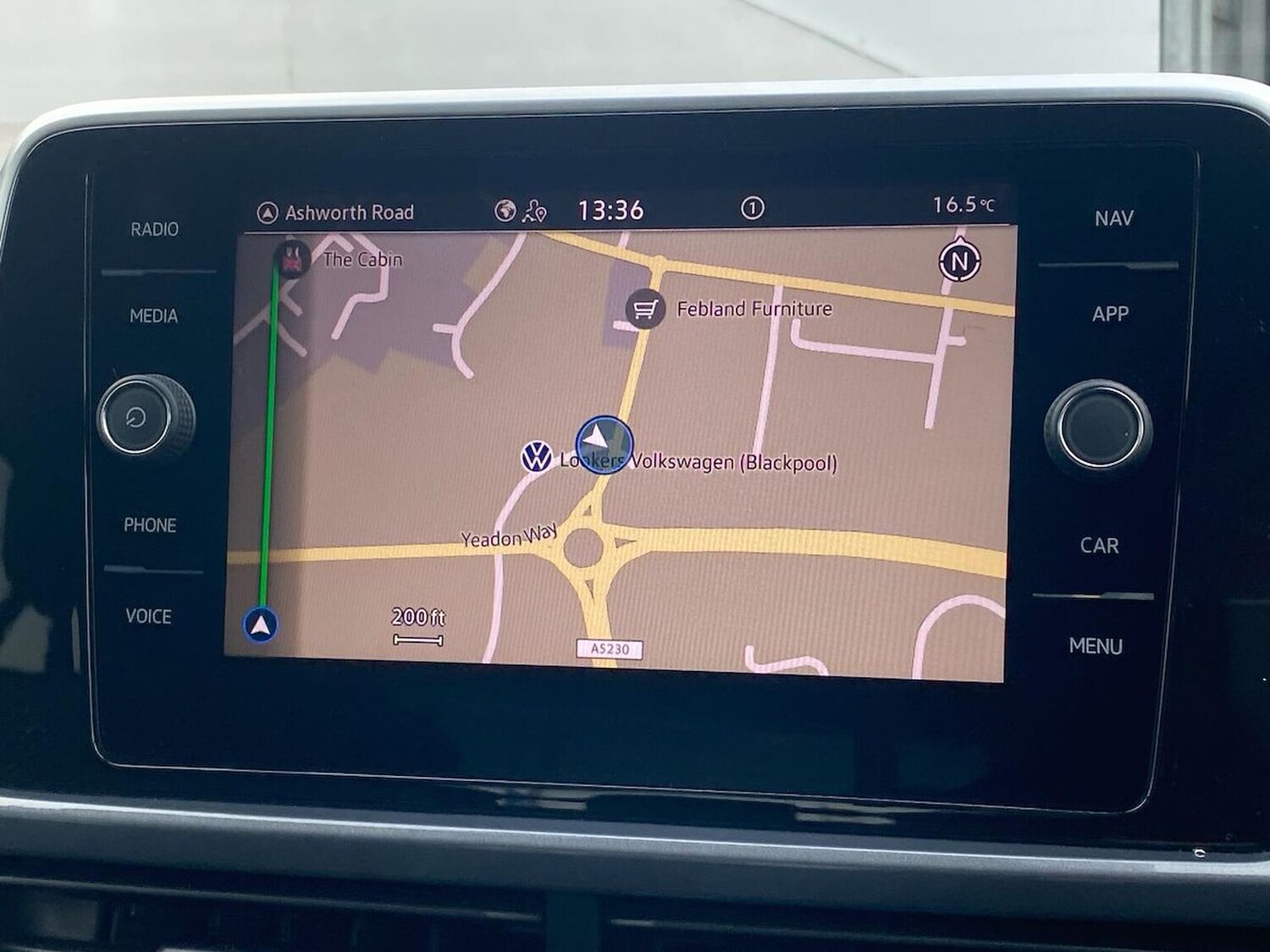 Used Volkswagen T-Roc 2023 for sale - 75987663: Photo 24