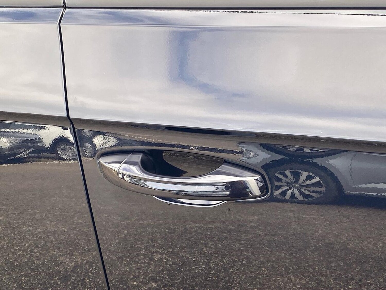 Used Volkswagen T-Roc 2023 for sale - 75987663: Photo 34