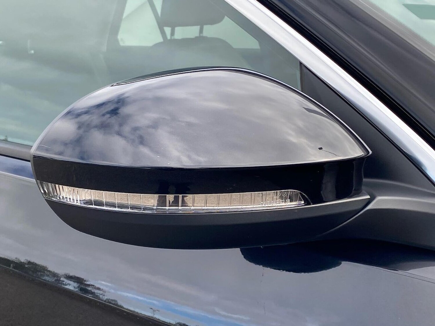 Used Volkswagen T-Roc 2023 for sale - 75987663: Photo 35