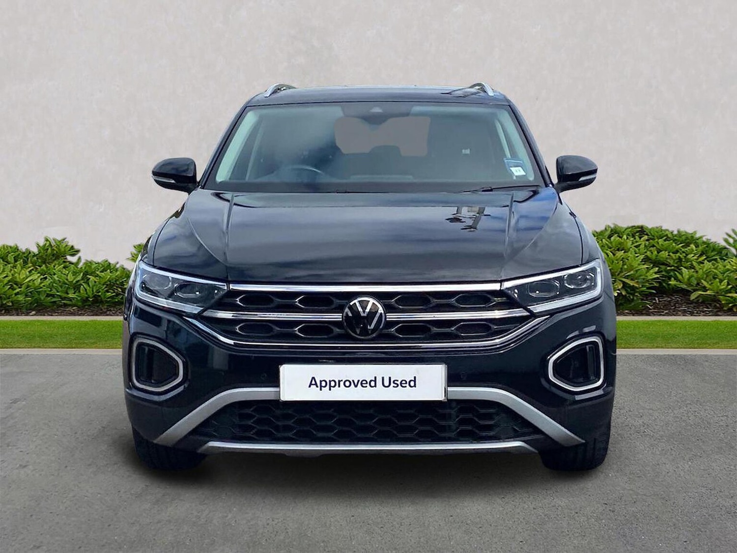 Used Volkswagen T-Roc 2023 for sale - 75987663: Photo 5