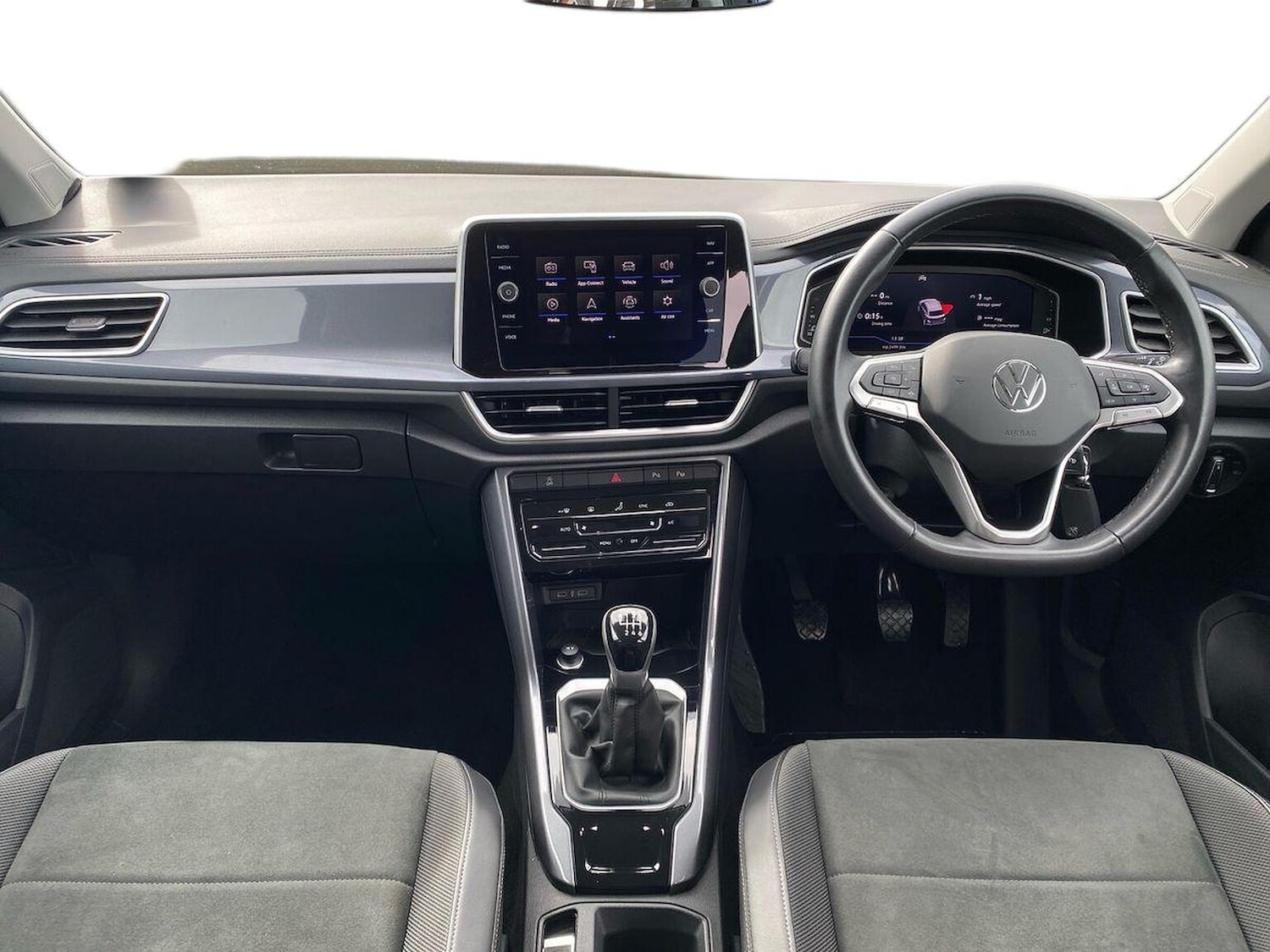 Used Volkswagen T-Roc 2023 for sale - 75987663: Photo 8