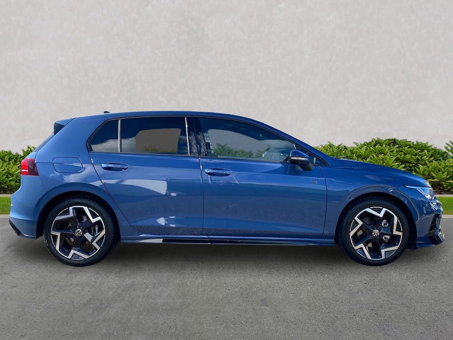 Used Volkswagen Golf 2025 for sale - 76342958: Photo 3