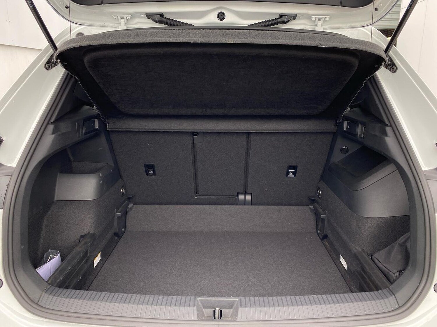 Used Volkswagen Tiguan 2024 for sale - 76114354: Photo 17