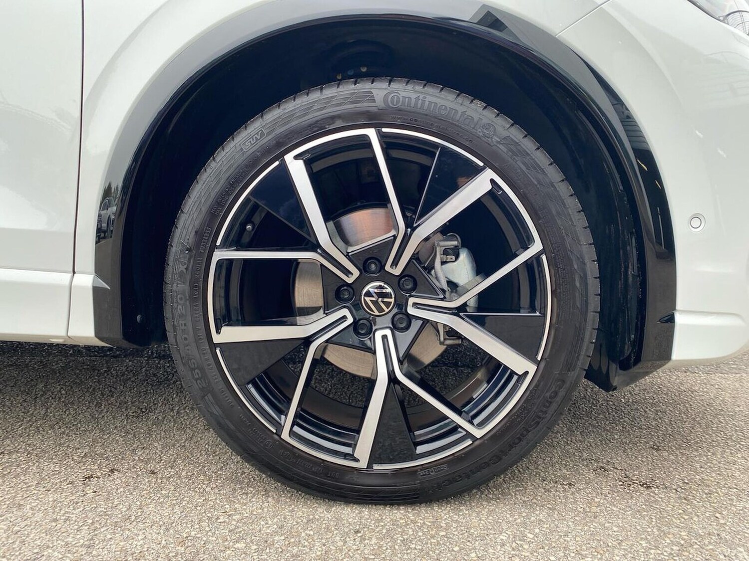 Used Volkswagen Tiguan 2024 for sale - 76114354: Photo 6