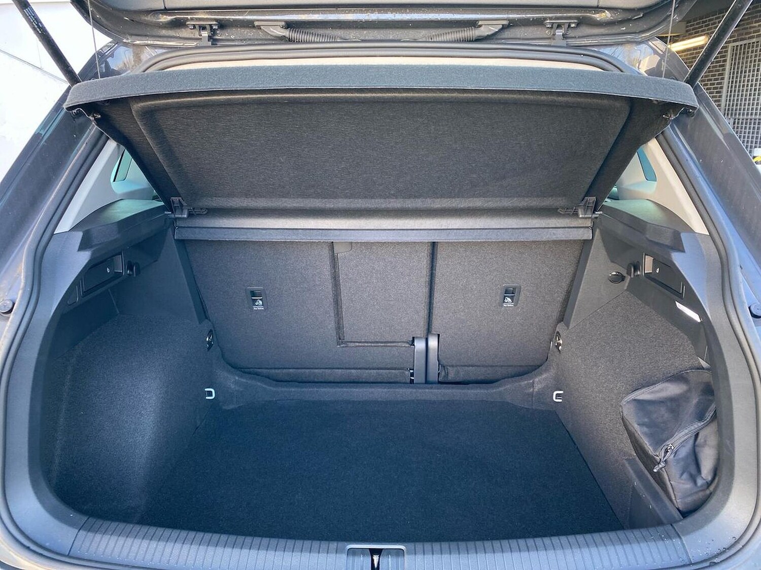 Used Volkswagen Tiguan 2023 for sale - 78195905: Photo 17