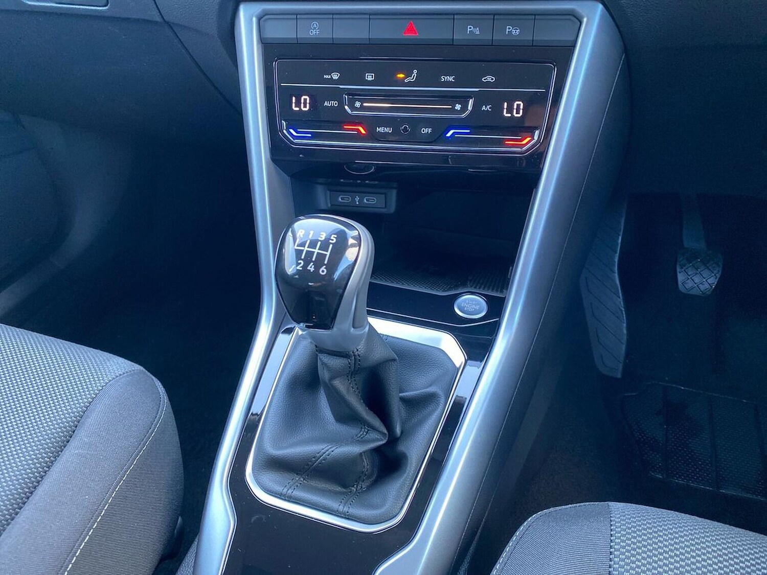 Used Volkswagen T-Roc 2025 for sale - 76127148: Photo 13