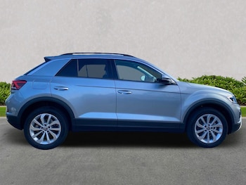 Used Volkswagen T-Roc 2025 for sale - 76127148: Photo