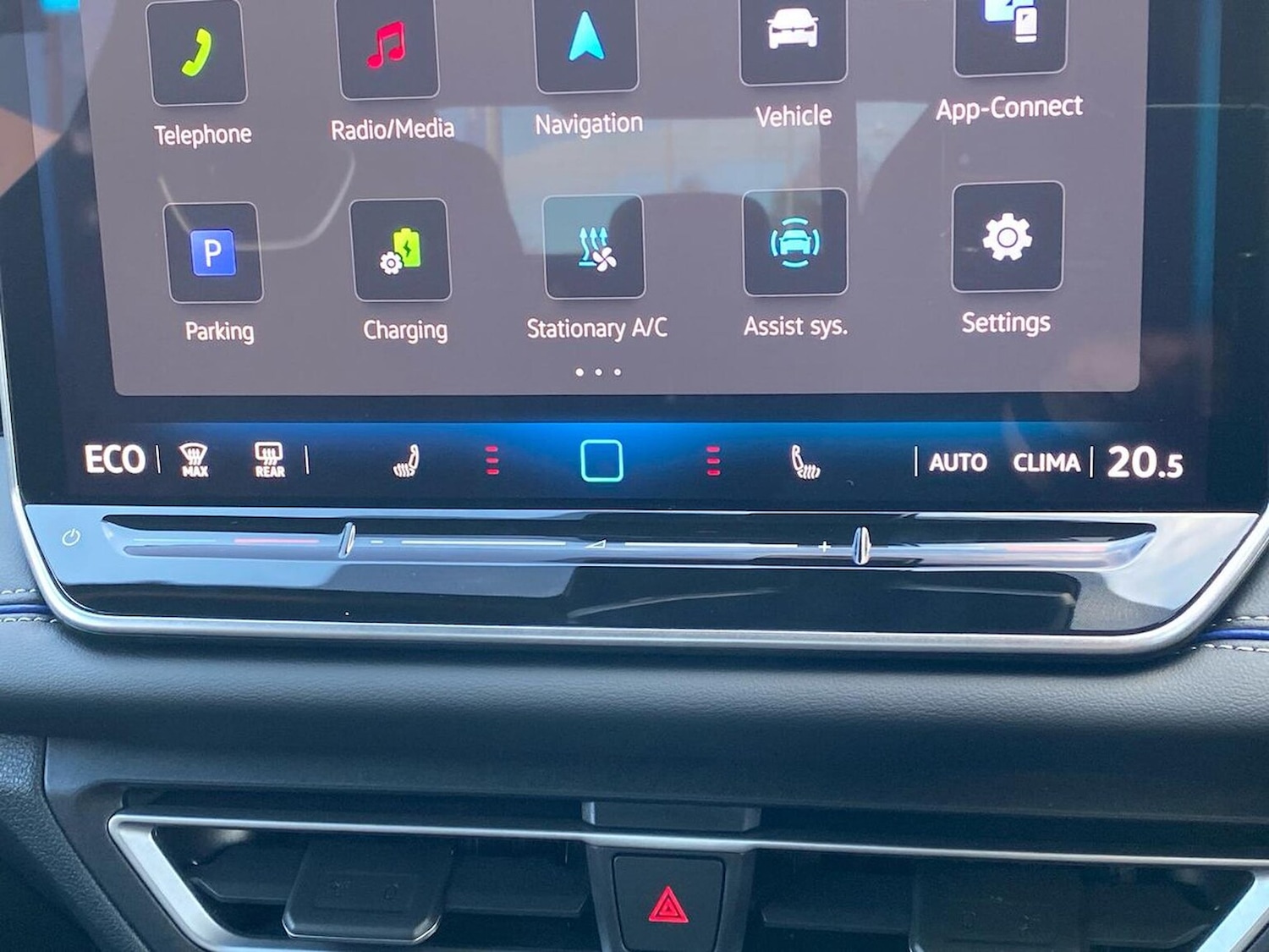 Used Volkswagen Tiguan 2025 for sale - 77916167: Photo 12