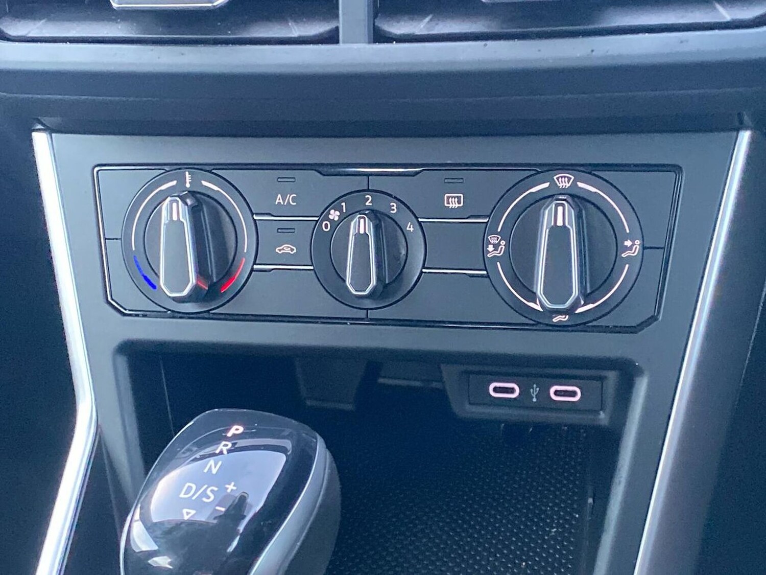 Used Volkswagen Polo 2022 for sale - 77759334: Photo 12