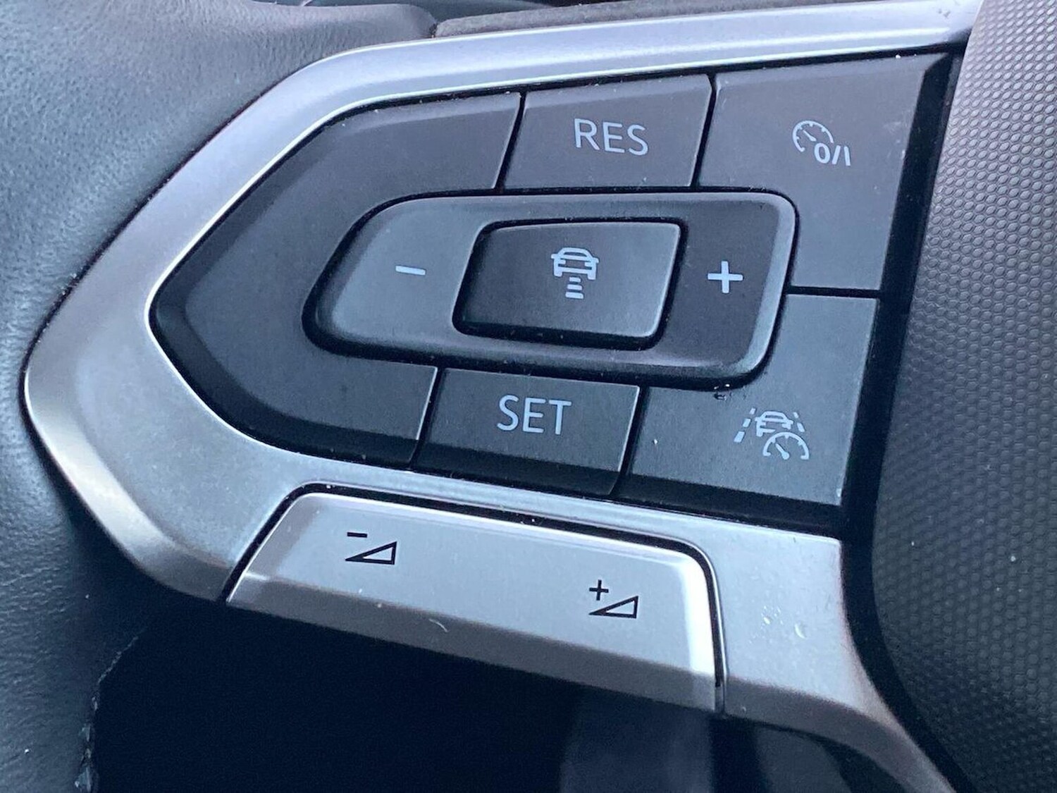 Used Volkswagen Polo 2022 for sale - 77759334: Photo 25