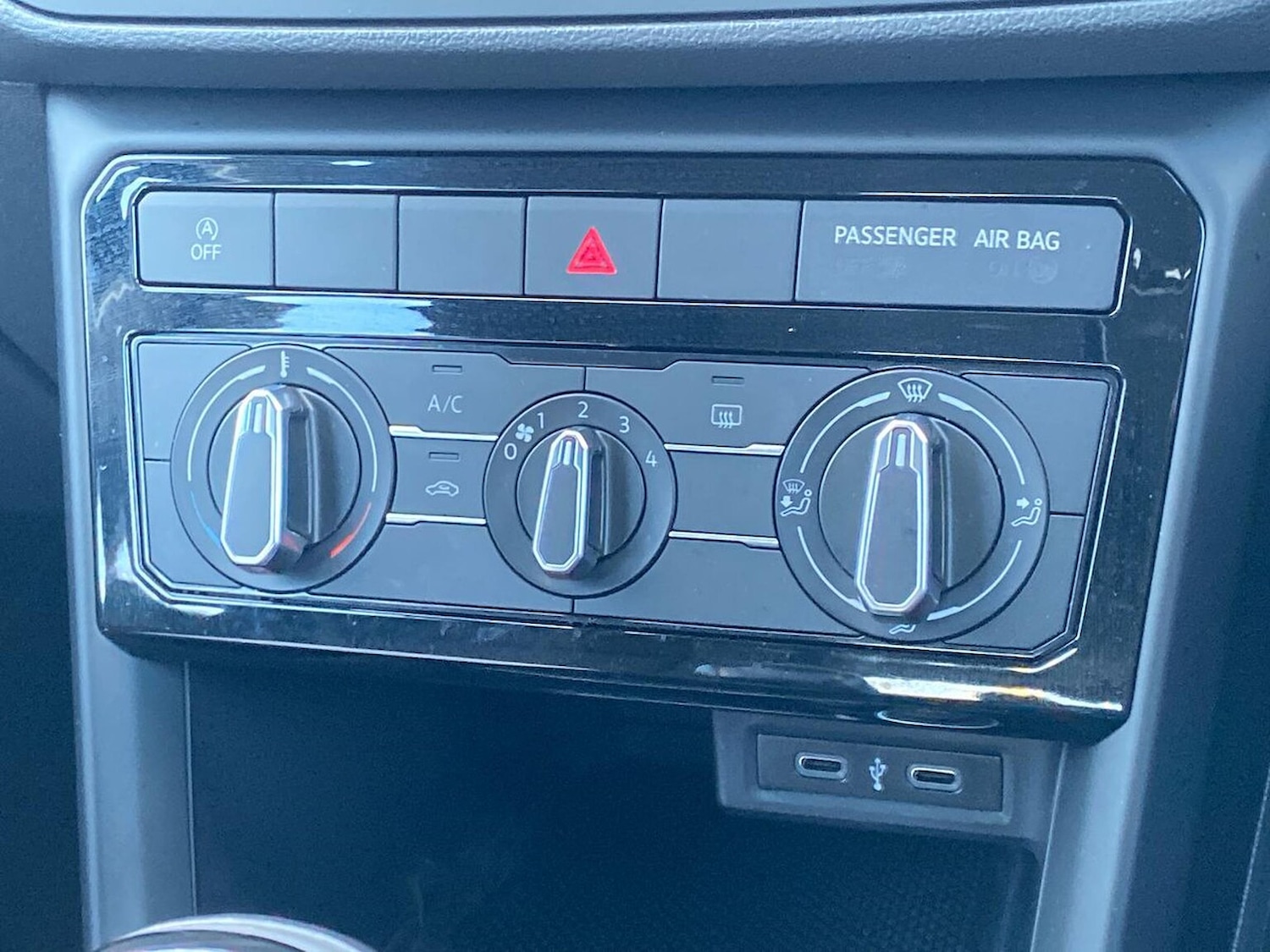 Used Volkswagen T-Cross 2022 for sale - 76725938: Photo 12