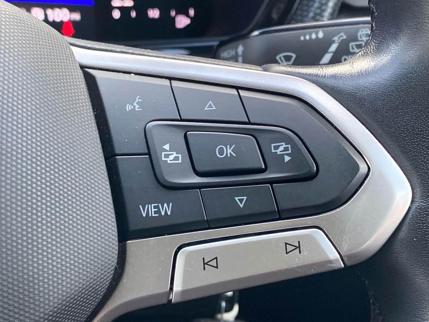 Used Volkswagen T-Cross 2022 for sale - 76725938: Photo 25