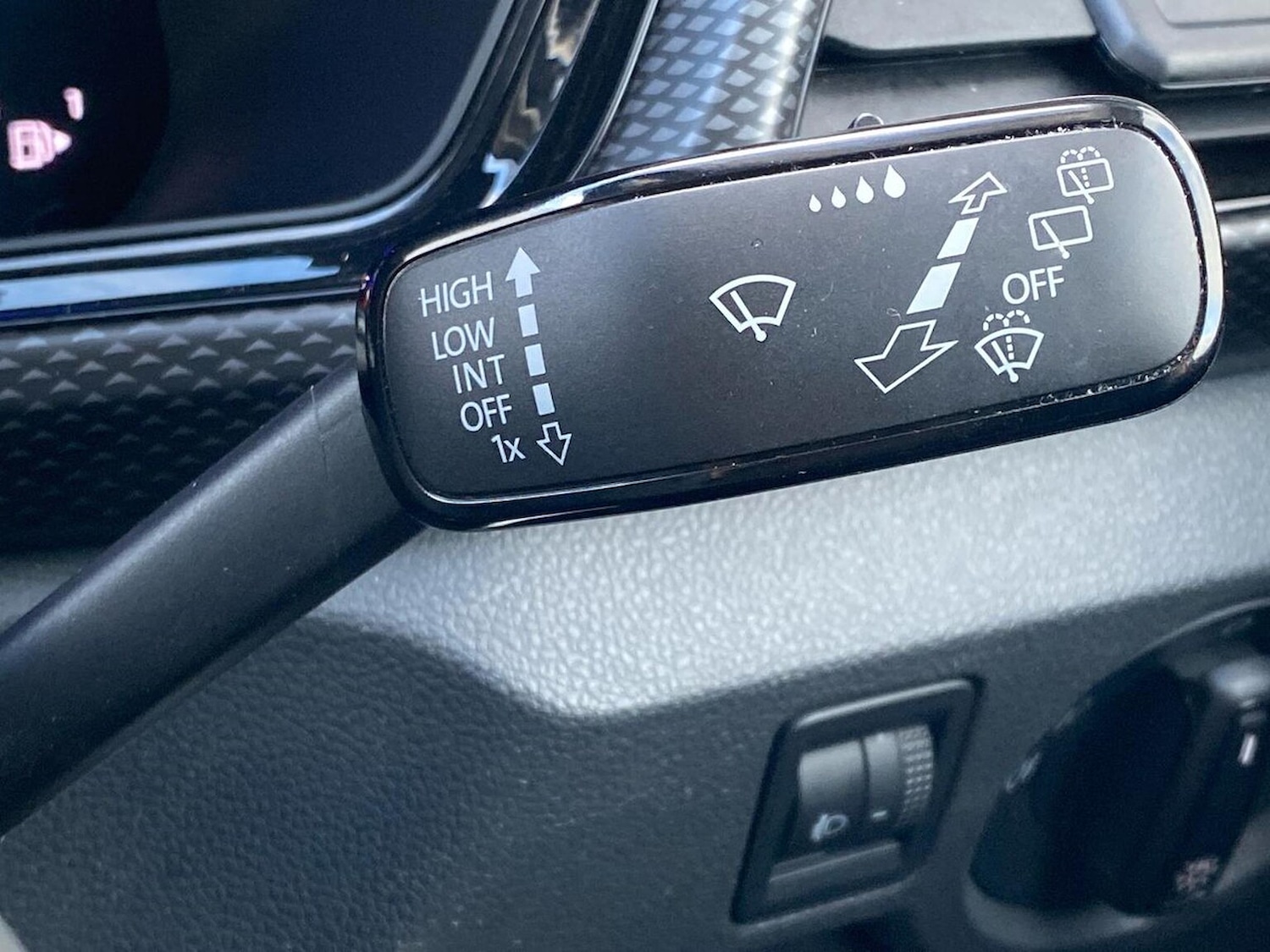 Used Volkswagen T-Cross 2022 for sale - 76725938: Photo 27