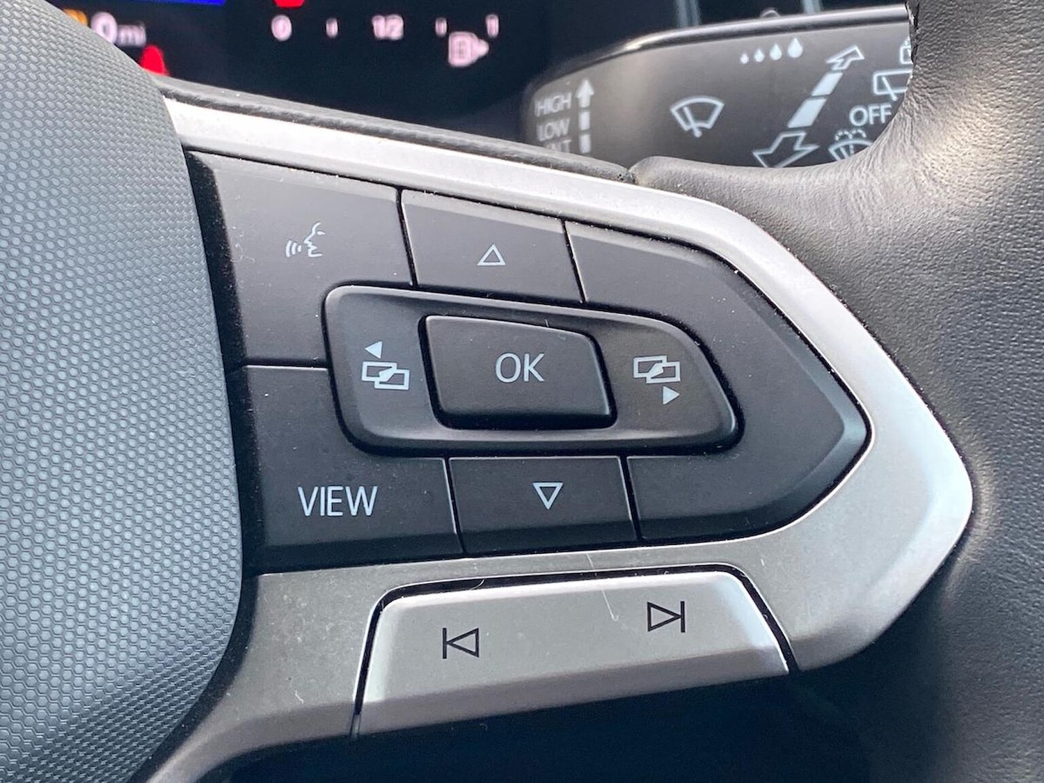 Used Volkswagen Taigo 2025 for sale - 78039289: Photo 25