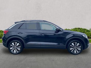 Used Volkswagen T-Roc 2024 for sale - 79580811: Photo
