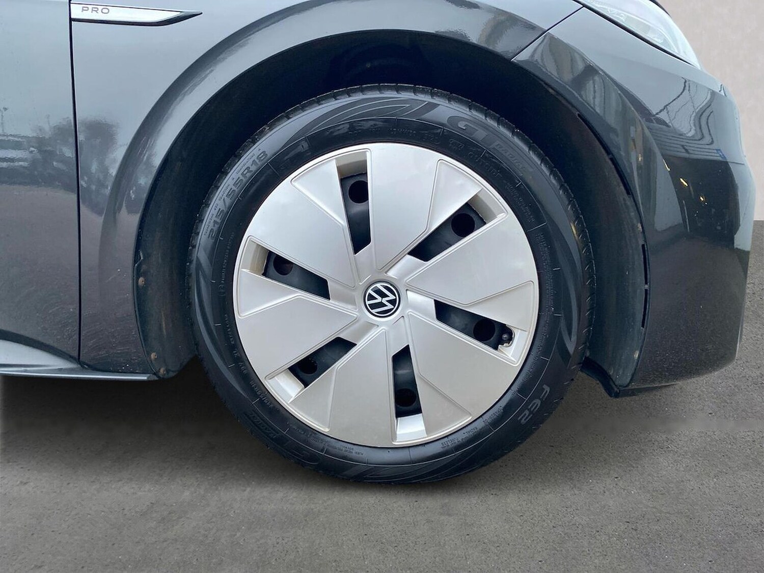 Used Volkswagen ID.3 2021 for sale - 76982872: Photo 8