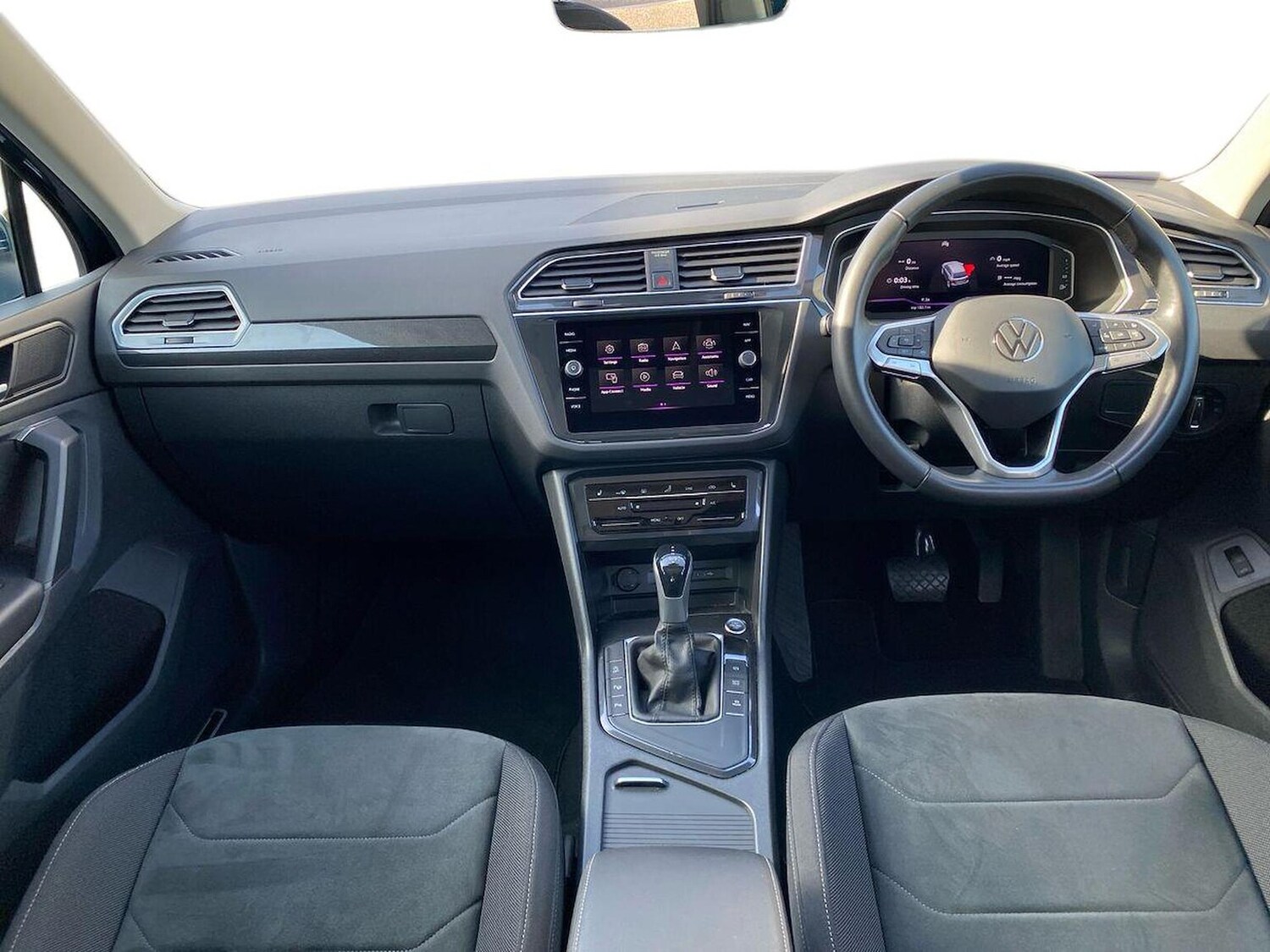 Used Volkswagen Tiguan 2023 for sale - 78195909: Photo 8