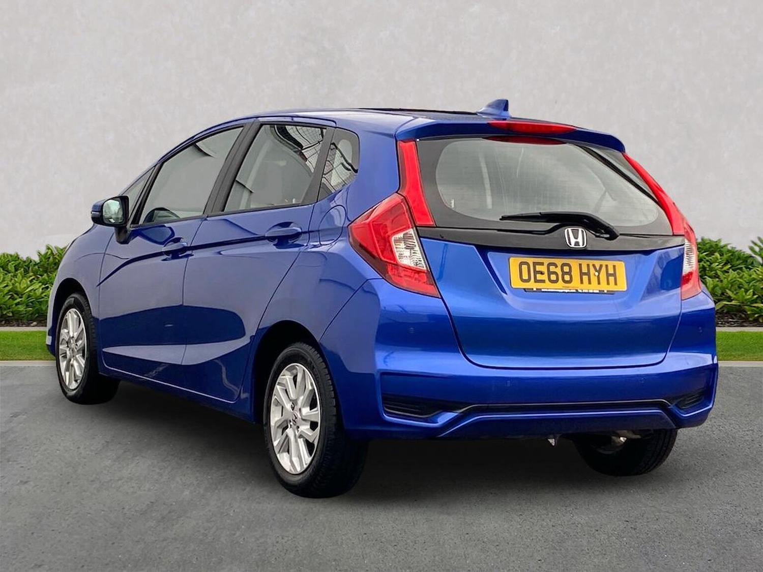 Used Honda Jazz 2019 for sale - 76725926: Photo 2